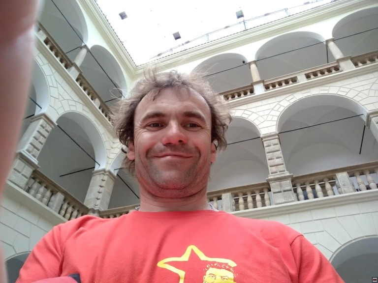 img00022.jpg
