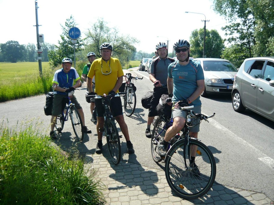 img00003.jpg