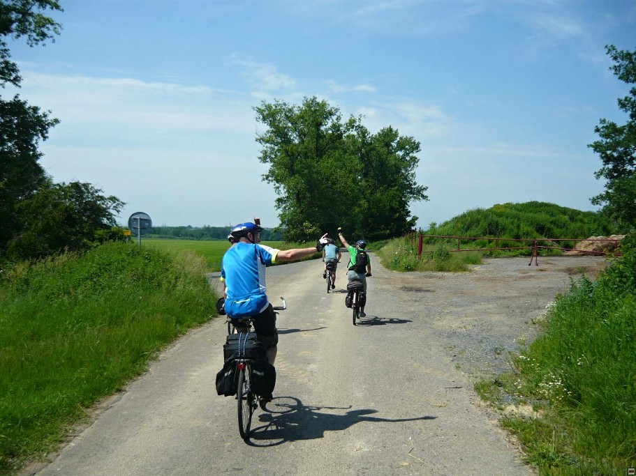img00008.jpg