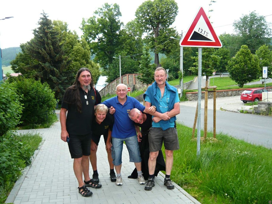 img00020.jpg