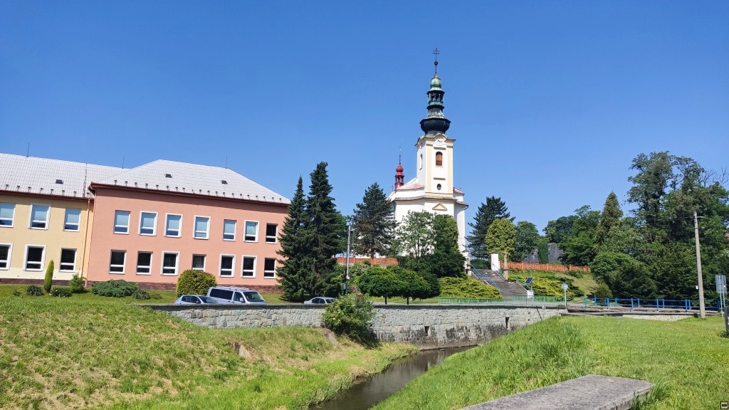 img00037.jpg